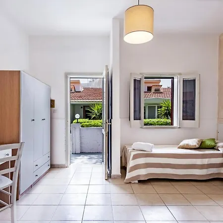 Holiday home Stanze Al Mare *